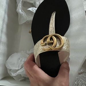 Gucci Marmont Thong Sandals - SZ 36